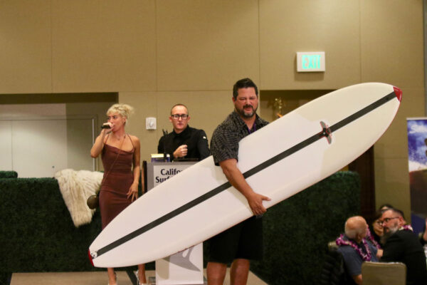 surf-museum-gala-tom-morey-surfboard-shea